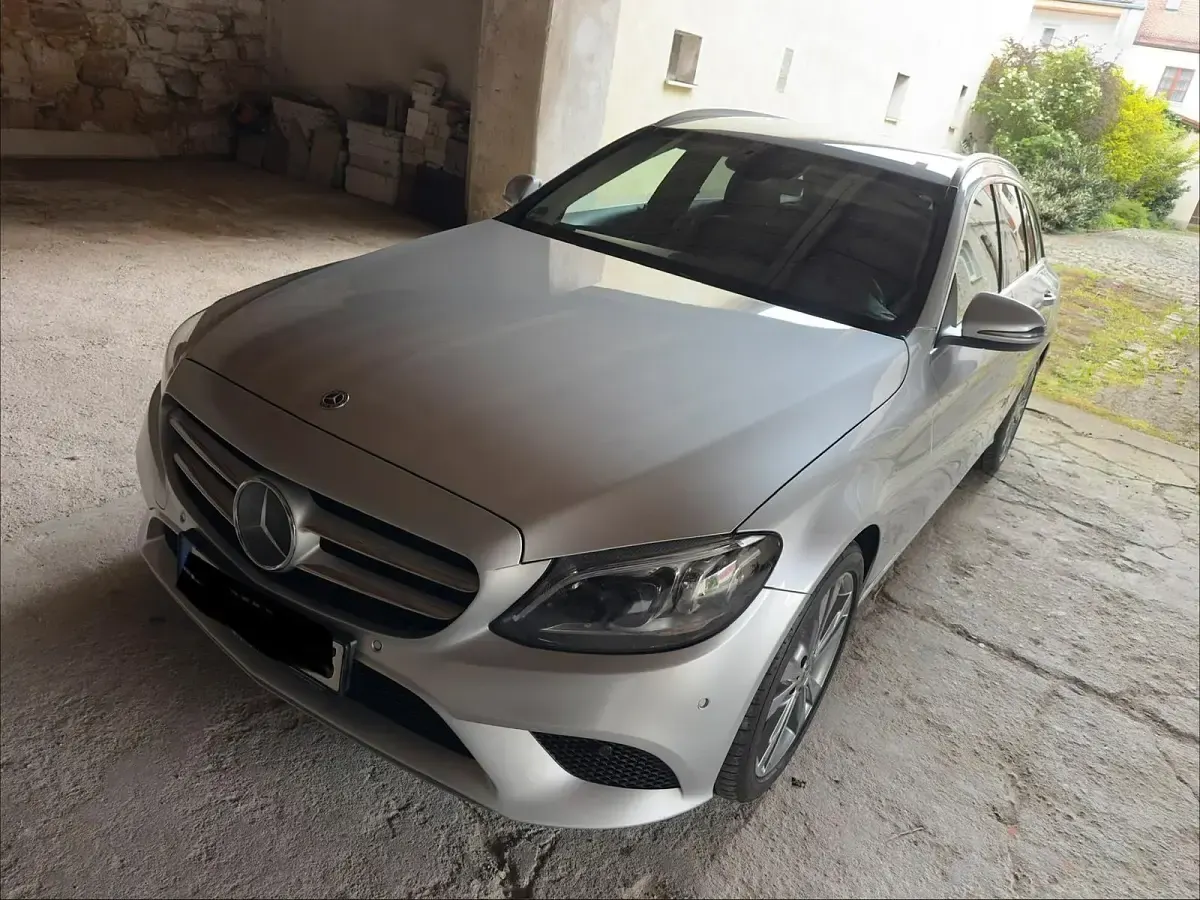 Gebraucht Mercedes 220 143 PS (105 kW) 2019 Silber Kombi