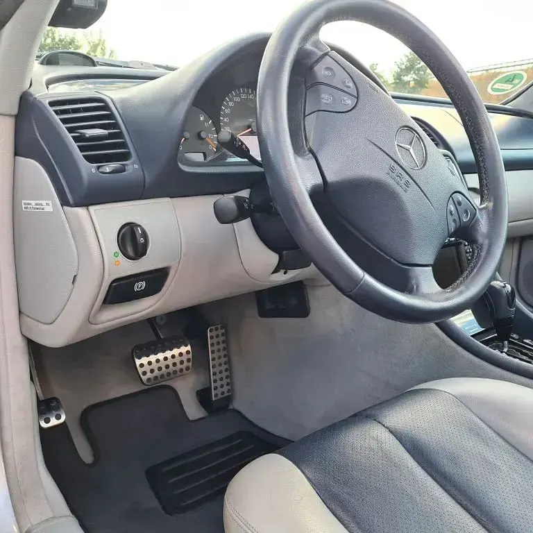 Gebraucht Mercedes CLK230 Avantgarde 197 PS (144 kW) 2001 Silber Cabrio