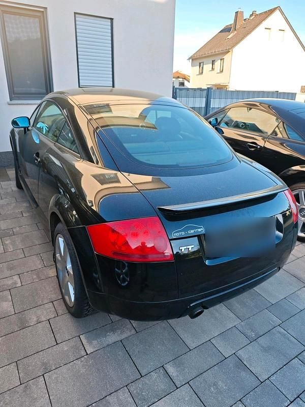 Second-hand Audi TT 180 CP (132 kW) 1998 Negru Coupe