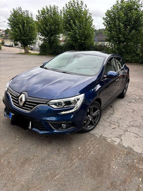 Blau Gebraucht 2019 Renault Mégane IV LIMITED Limousine | 13.000 € (Guter Preis) - Bild 1/4