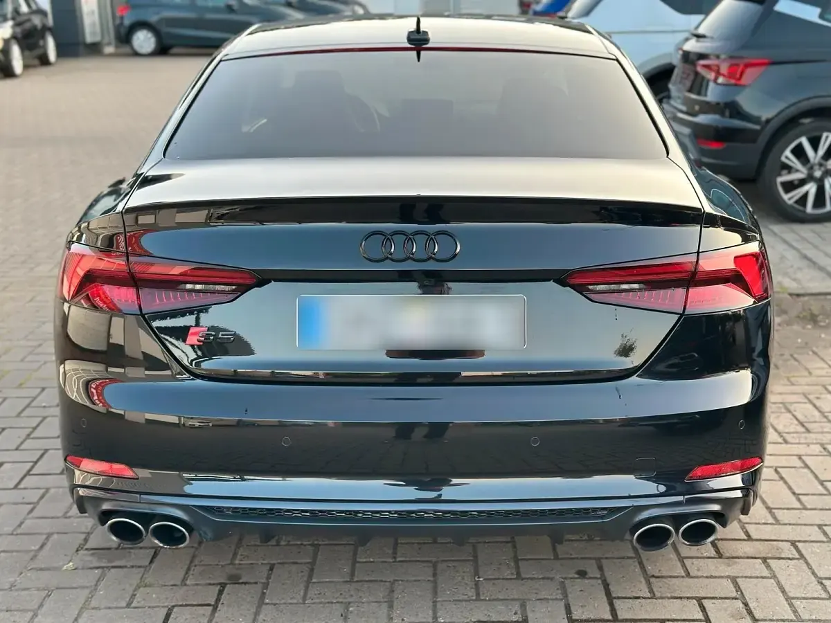 Gebraucht Audi S5 Ambiente 354 PS (260 kW) 2018 Schwarz Coupé