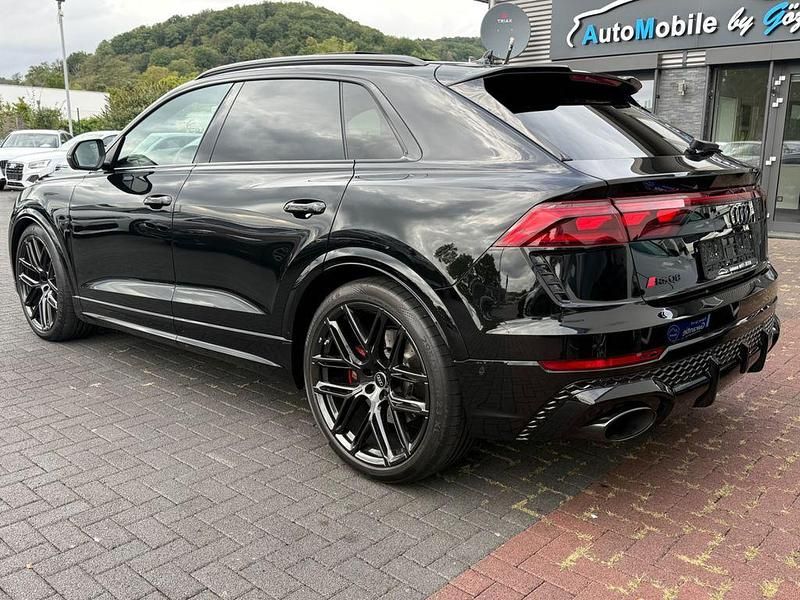 Gebraucht Audi RS Q8 Ambiente 600 PS (441 kW) 2025 Schwarz SUV