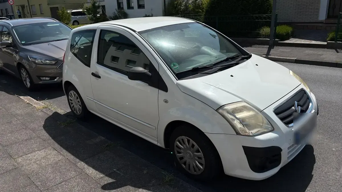 Gebraucht Citroën C2 Tonic 60 PS (44 kW) 2009 Weiß Kleinwagen