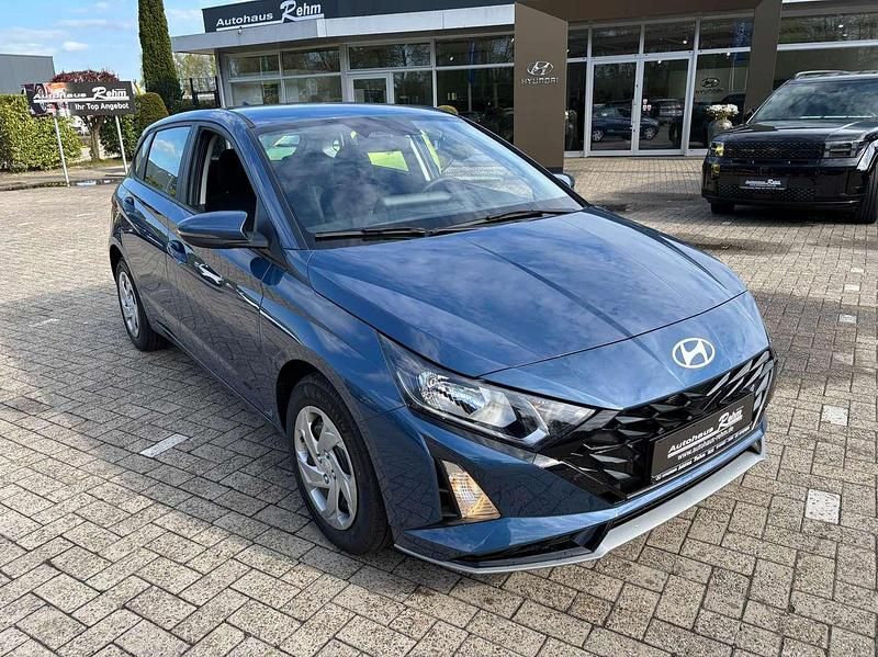 Neu Hyundai i20 90 PS (66 kW) 2026 Vibrant blue Kleinwagen