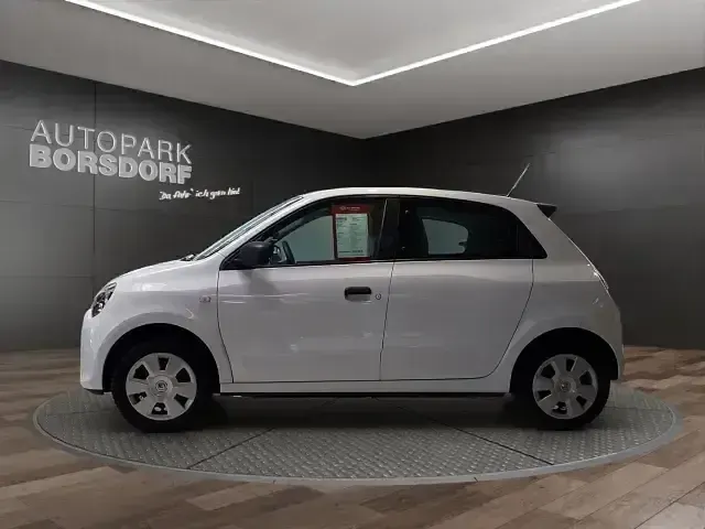 Gebraucht Renault Twingo Life 70 PS (51 kW) 2018 Weiß Kleinwagen