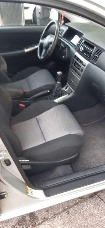 Gebraucht Toyota Corolla Edition 97 PS (71 kW) 2007 Silber Limousine