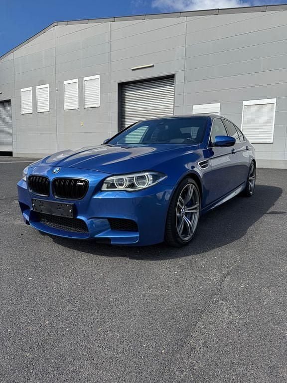 Gebraucht BMW M5 Performance 560 PS (411 kW) 2014 Blau Limousine