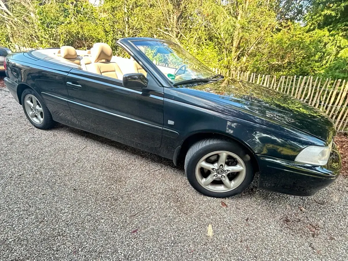 Gebraucht Volvo C70 163 PS (119 kW) 2001 Schwarz Cabrio