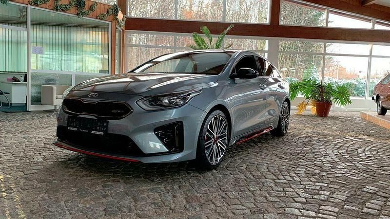 Gebraucht Kia ProCeed GT 204 PS (150 kW) 2020 Grau Kombi