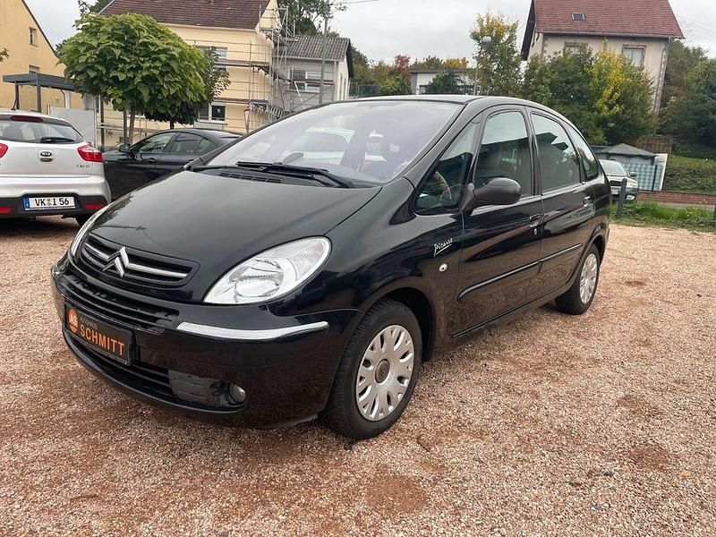 Schwarz Gebraucht 2007 Citroën Xsara Picasso Style Van / Kleinbus | 2.790 € (Fairer Preis) - Bild 1/4