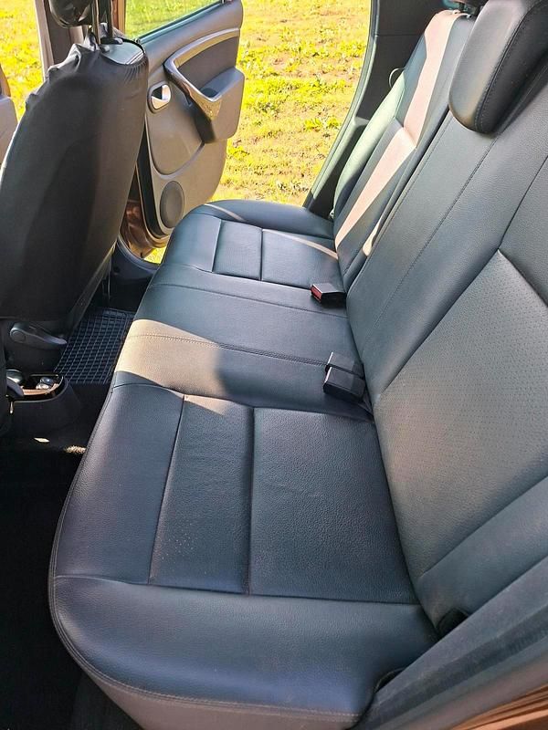 Gebraucht Dacia Duster 105 PS (77 kW) 2010 Braun SUV