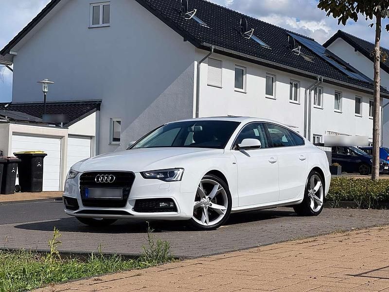 Weiß Gebraucht 2014 Audi A5 Sportback S-Line Coupé | 11.990 € (Fairer Preis) - Bild 1/4