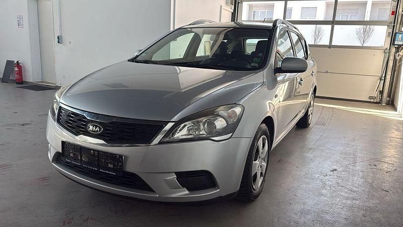 Gebraucht Kia Ceed 116 PS (85 kW) 2009 Silber Kleinwagen