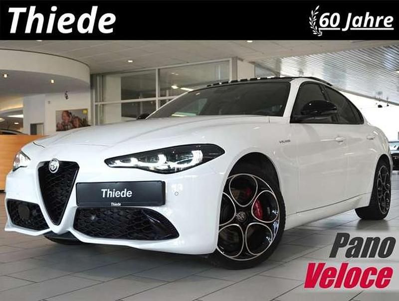Weiß Gebraucht 2024 Alfa Romeo Giulia Veloce Limousine | 35.600 € (Superpreis) - Bild 1/1