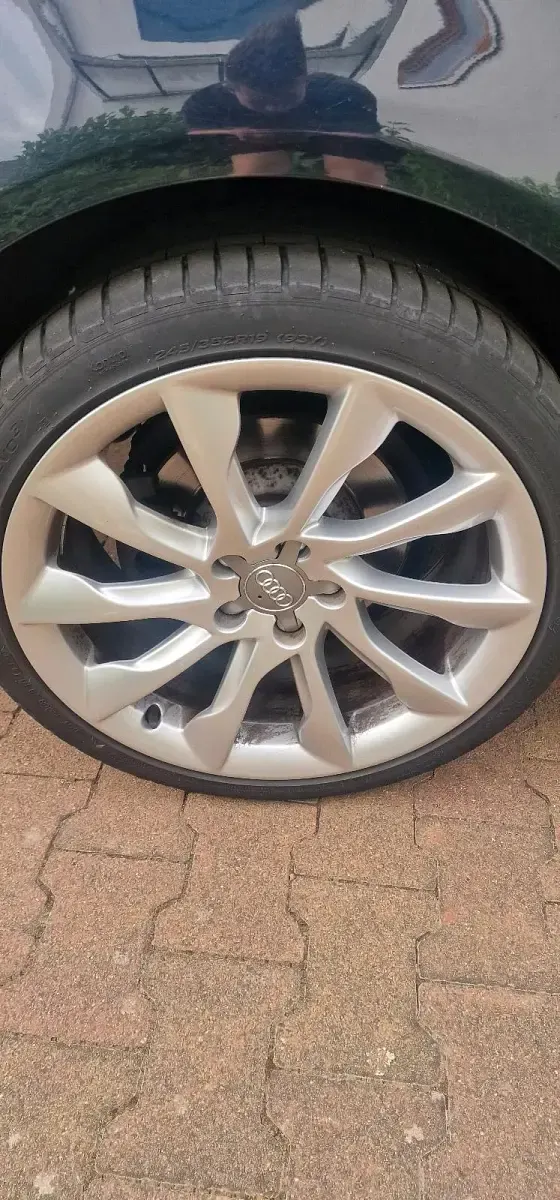 Gebraucht Audi A6 Comfort 170 PS (125 kW) 2010 Blau Kombi