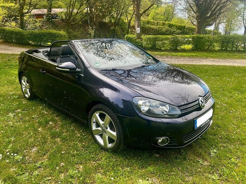 Second-hand VW Golf 105 CP (77 kW) 2011 Albastru Cabrio