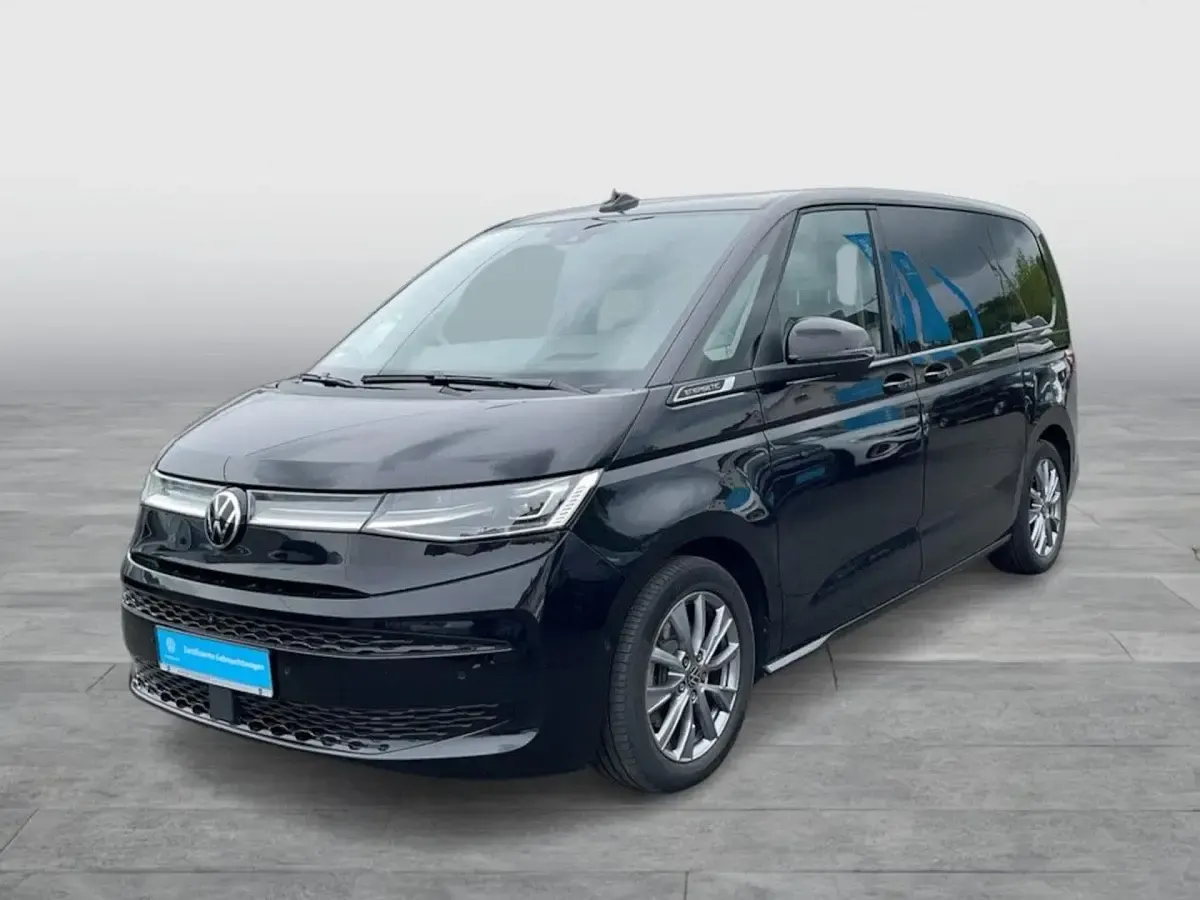 Gebraucht VW Multivan Energetic 150 PS (110 kW) 2023 Deep black perleffekt Van / Kleinbus