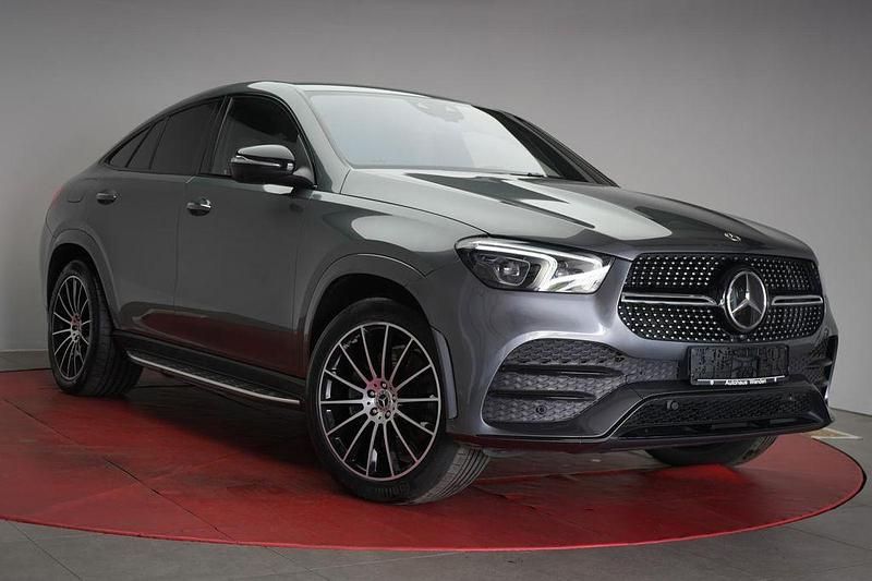 Grau Gebraucht 2021 Mercedes GLE350 AMG Limousine | 61.490 € (Etwas zu teuer) - Bild 1/4