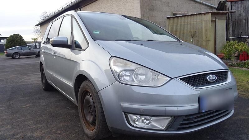 Silber Gebraucht 2007 Ford Galaxy Van / Kleinbus | 2.490 € (Superpreis) - Bild 1/4