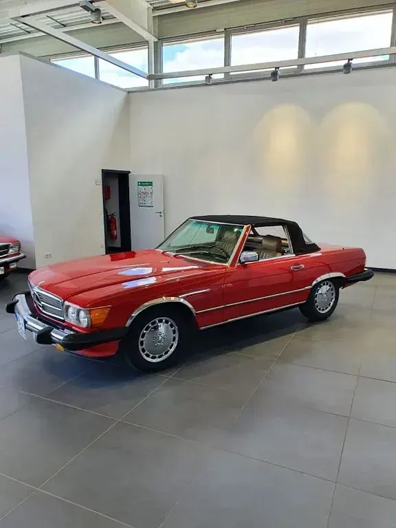 Gebraucht Mercedes 560 231 PS (169 kW) 1986 Rot Cabrio