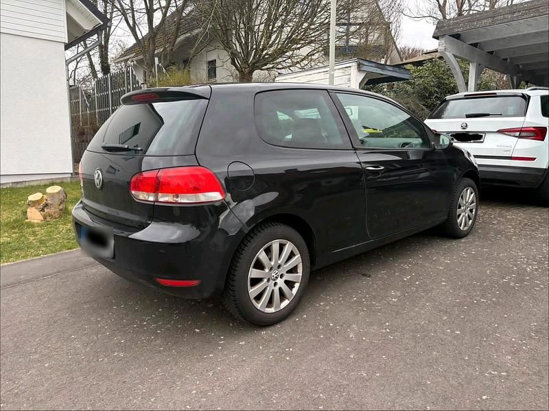Gebraucht VW Golf VI 80 PS (58 kW) 2009 Schwarz Kleinwagen