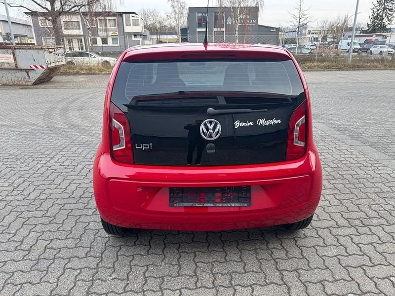 Second-hand VW up! Cup 60 CP (44 kW) 2014 Roșu Hatchback