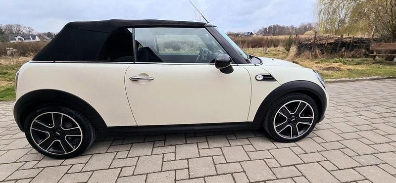 Gebraucht Mini Cooper 122 PS (89 kW) 2012 Weiß Kleinwagen