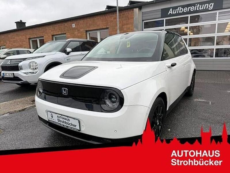 Platinum white pearl Gebraucht 2021 Honda e Advance Kleinwagen | 16.800 € (Fairer Preis) - Bild 1/4
