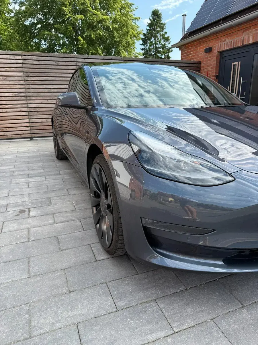 Gebraucht Tesla Model 3 Performance 377 kW (513 PS) 2022 Grau Limousine