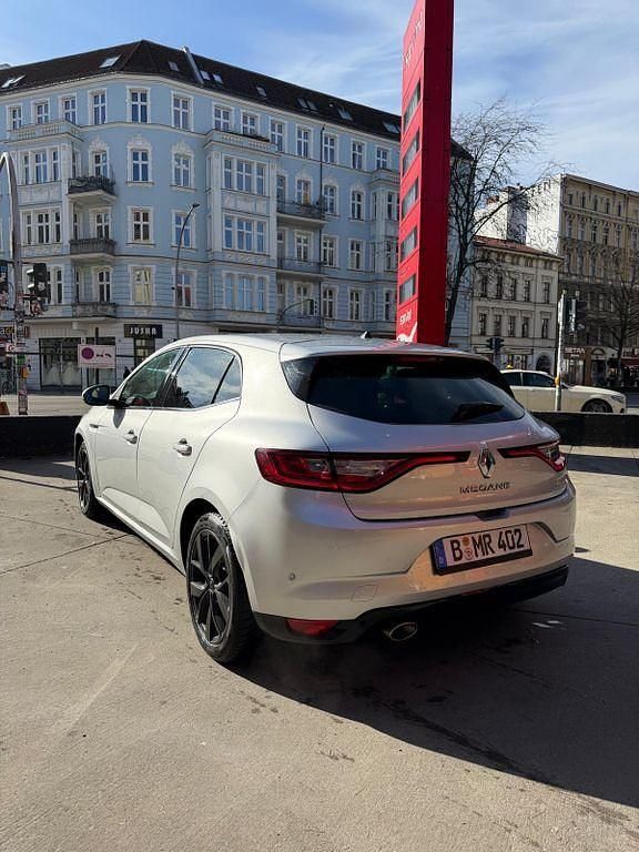 Gebraucht Renault Mégane IV Bose Edition 159 PS (116 kW) 2019 Silber Limousine