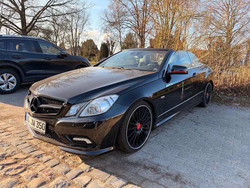 Gebraucht Mercedes E350 Avantgarde 231 PS (169 kW) 2010 Schwarz Cabrio
