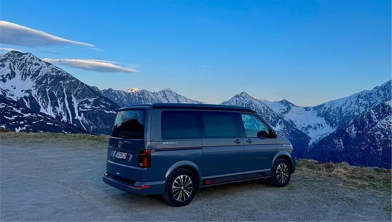 Grau Gebraucht 2023 VW T6.1 Edition Van | 68.500 € - Bild 1/4