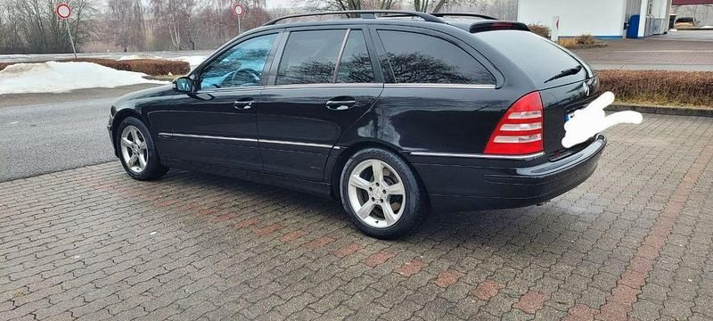 Gebraucht Mercedes 230 204 PS (150 kW) 2006 Schwarz Kombi