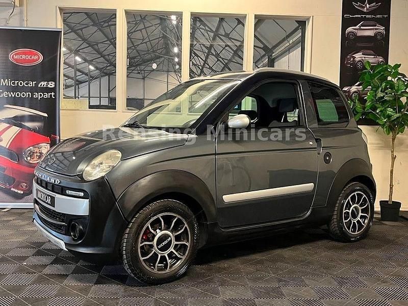 Blau Gebraucht 2015 Microcar M.Go Kleinwagen | 8.950 € (Fairer Preis) - Bild 1/4
