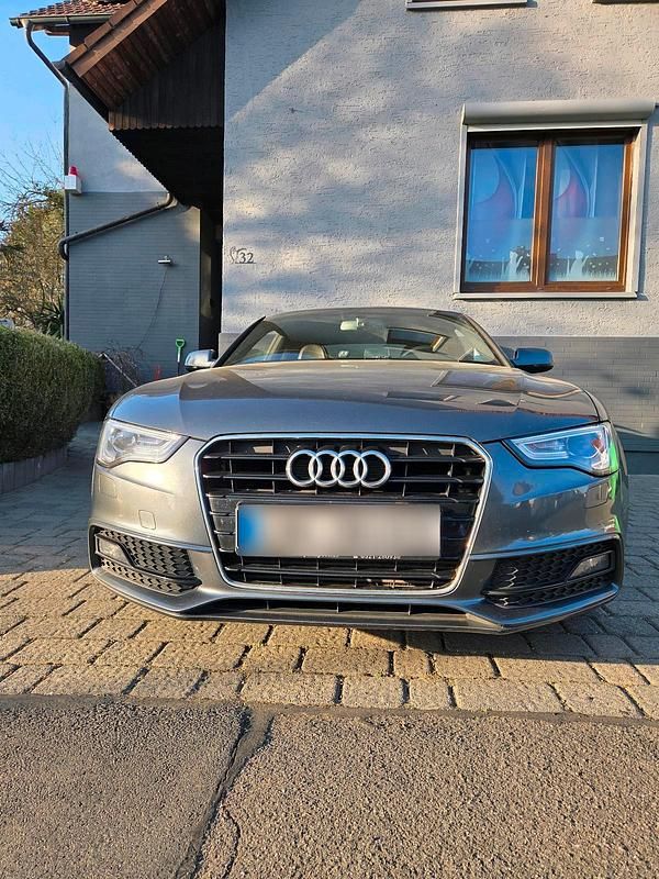 Gebraucht Audi A5 S-Line 177 PS (130 kW) 2014 Grau Coupé