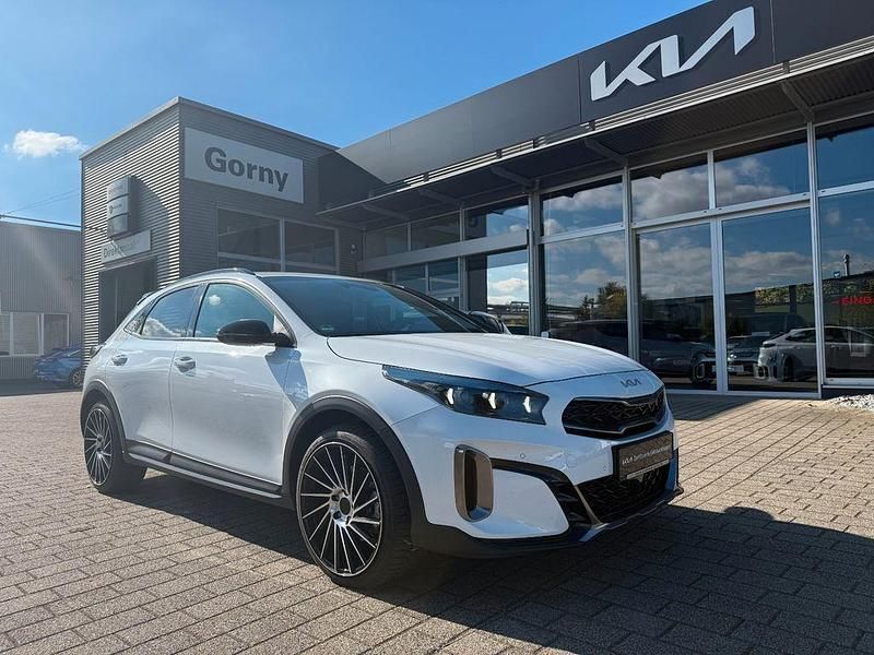 Weiß Gebraucht 2024 Kia XCeed GT-Line SUV | 27.999 € (Fairer Preis) - Bild 1/4