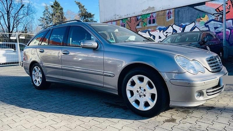 Gebraucht Mercedes C180 Elegance 143 PS (105 kW) 2007 Silber Kombi