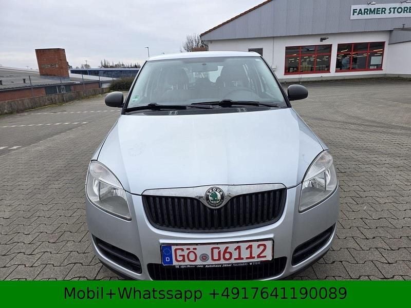 Gebraucht Skoda Fabia Classic 60 PS (44 kW) 2009 Silber Limousine