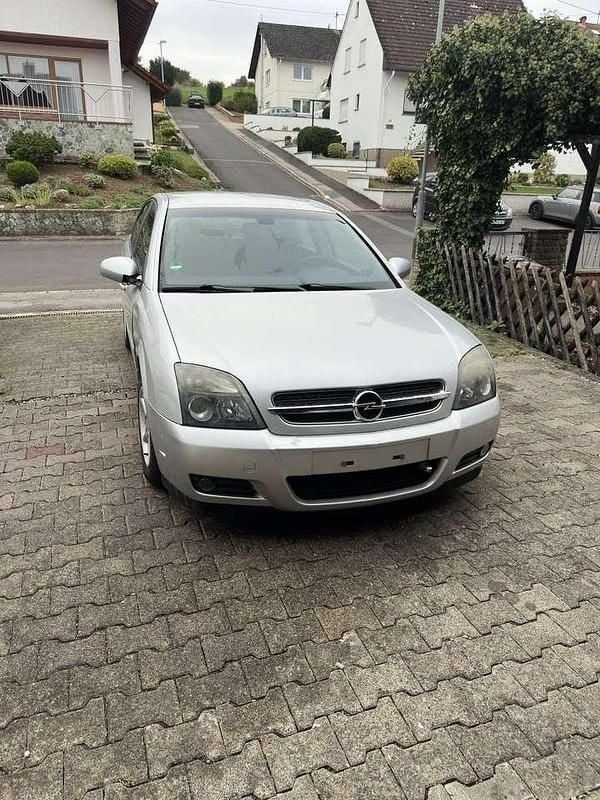 Gebraucht 2005 Opel Vectra GTS Limousine | 750 € (Superpreis) - Bild 1/4