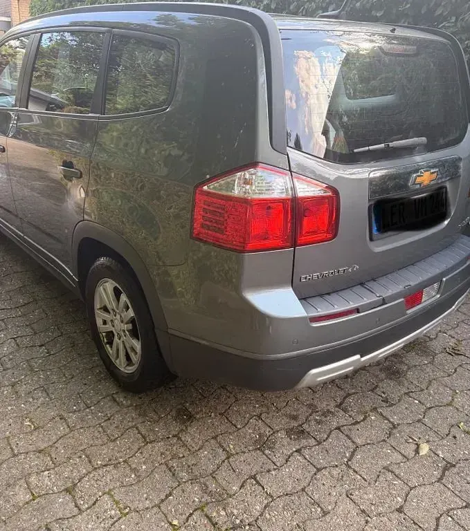 Gebraucht Chevrolet Orlando LT 163 PS (119 kW) 2012 Grau Van / Kleinbus