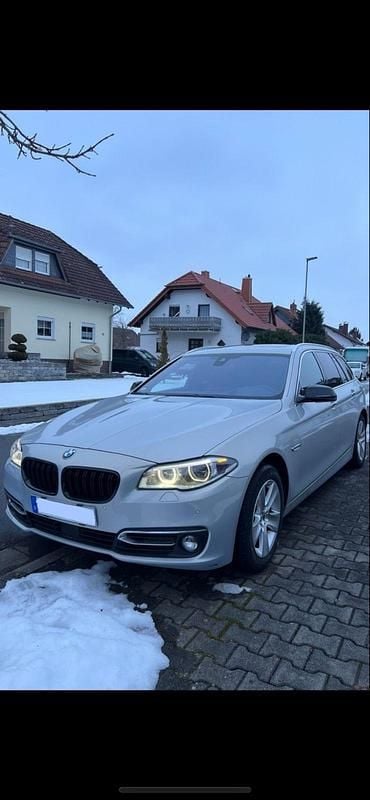Gebraucht BMW 530 258 PS (189 kW) 2014 Kombi
