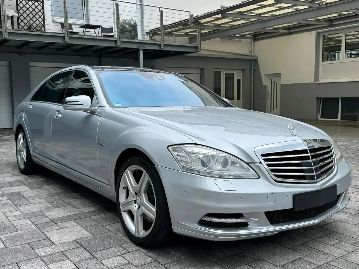 Gebraucht Mercedes S350 235 PS (172 kW) 2009 Silber Limousine