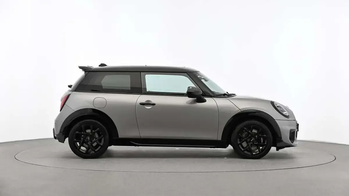 Gebraucht Mini John Cooper Works 204 PS (150 kW) 2024 Grau Kleinwagen