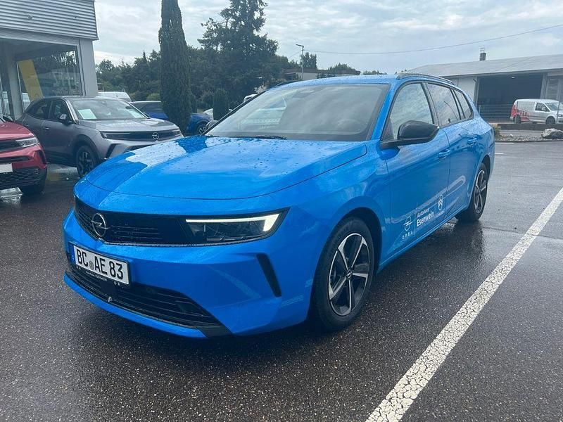 Gebraucht Opel Astra Edition 131 PS (96 kW) 2025 Blau Kombi