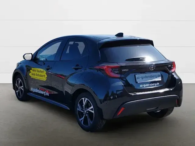 Neu Toyota Yaris 117 PS (86 kW) 2026 Schwarz Kleinwagen