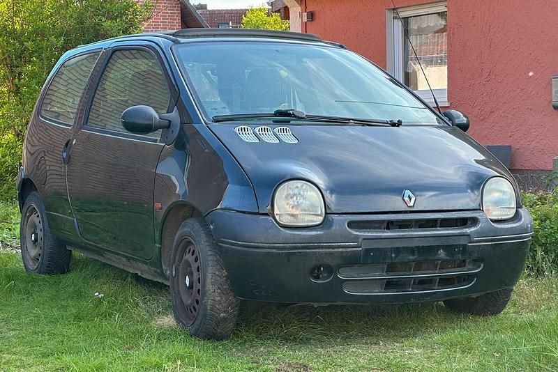 Usata Renault Twingo 58 CV (42 kW) 2002 Nero Utilitaria