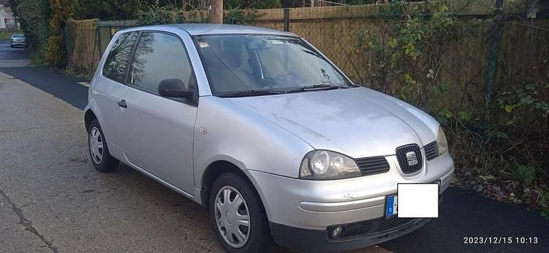 Silber Gebraucht 2004 Seat Arosa Kleinwagen | 1.650 € (Fairer Preis) - Bild 1/4