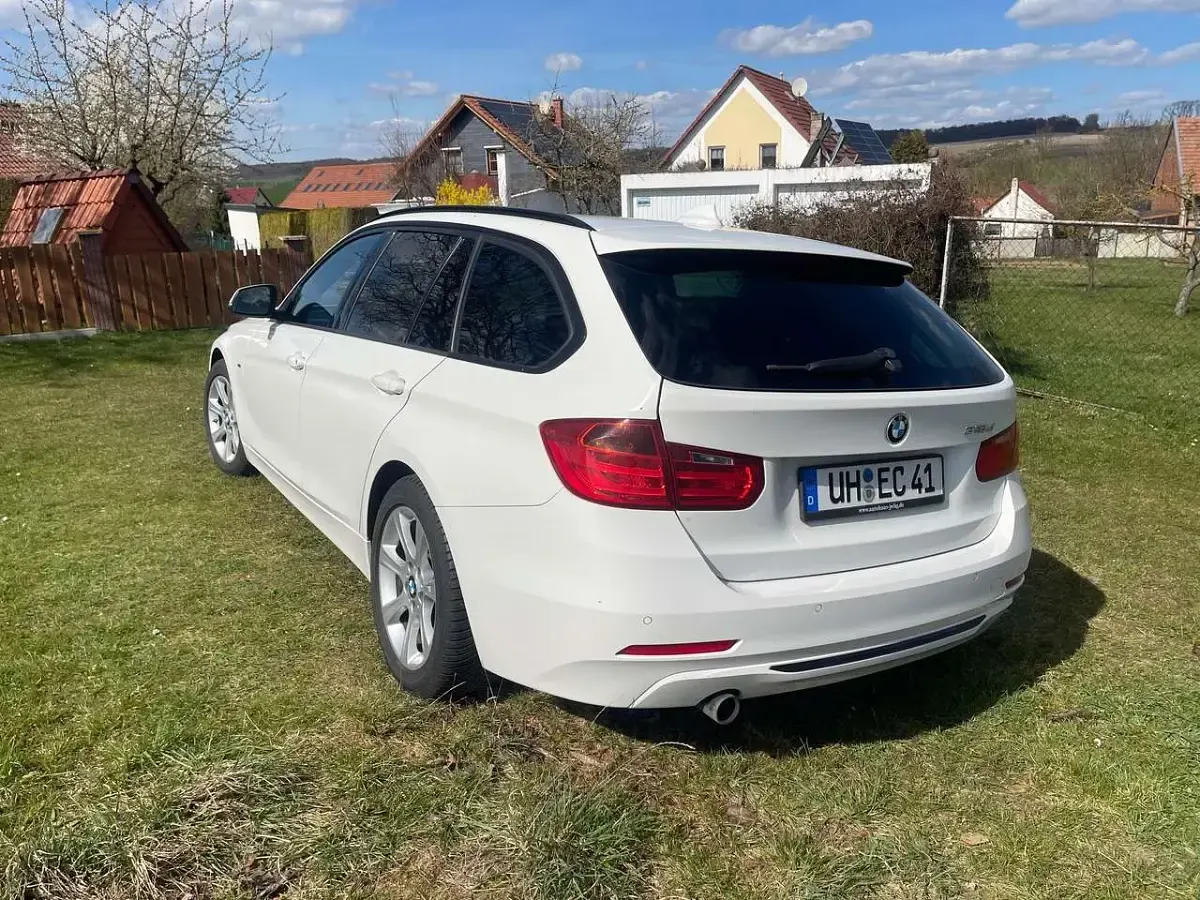 Gebraucht BMW 318 Performance 143 PS (105 kW) 2015 Weiß Kombi