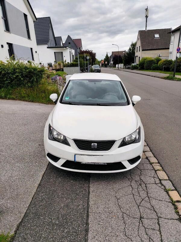 Weiß Gebraucht 2014 Seat Ibiza Kleinwagen | 3.400 € (Superpreis) - Bild 1/4