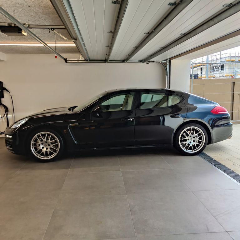 Gebraucht Porsche Panamera S 420 PS (308 kW) 2013 Schwarz Limousine